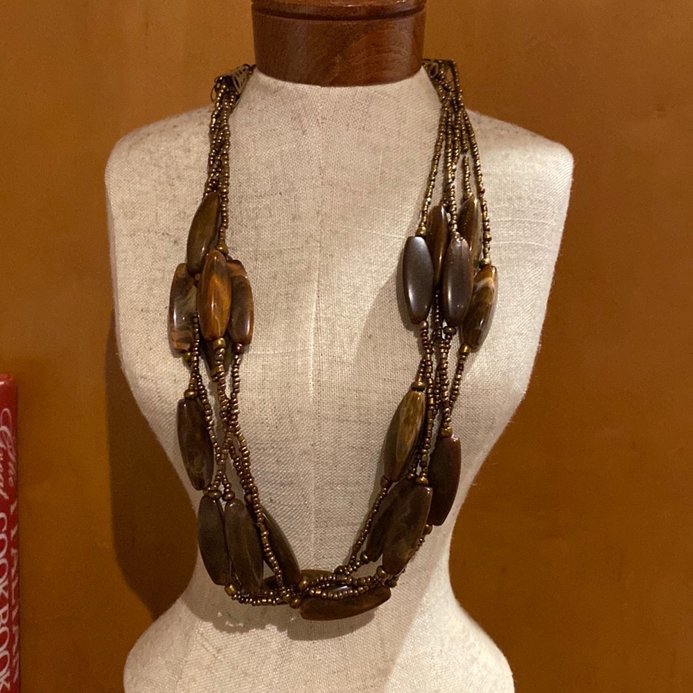 Beaded necklace